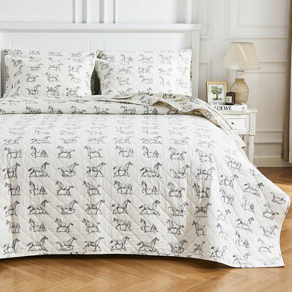 Horses Cotton Flannel Quilt Set | Plow & Hearth