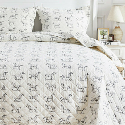 Horses Cotton Flannel Quilt Set | Plow & Hearth
