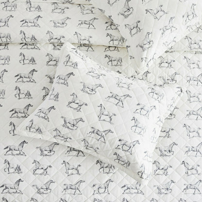 Horses Cotton Flannel Quilt Set | Plow & Hearth