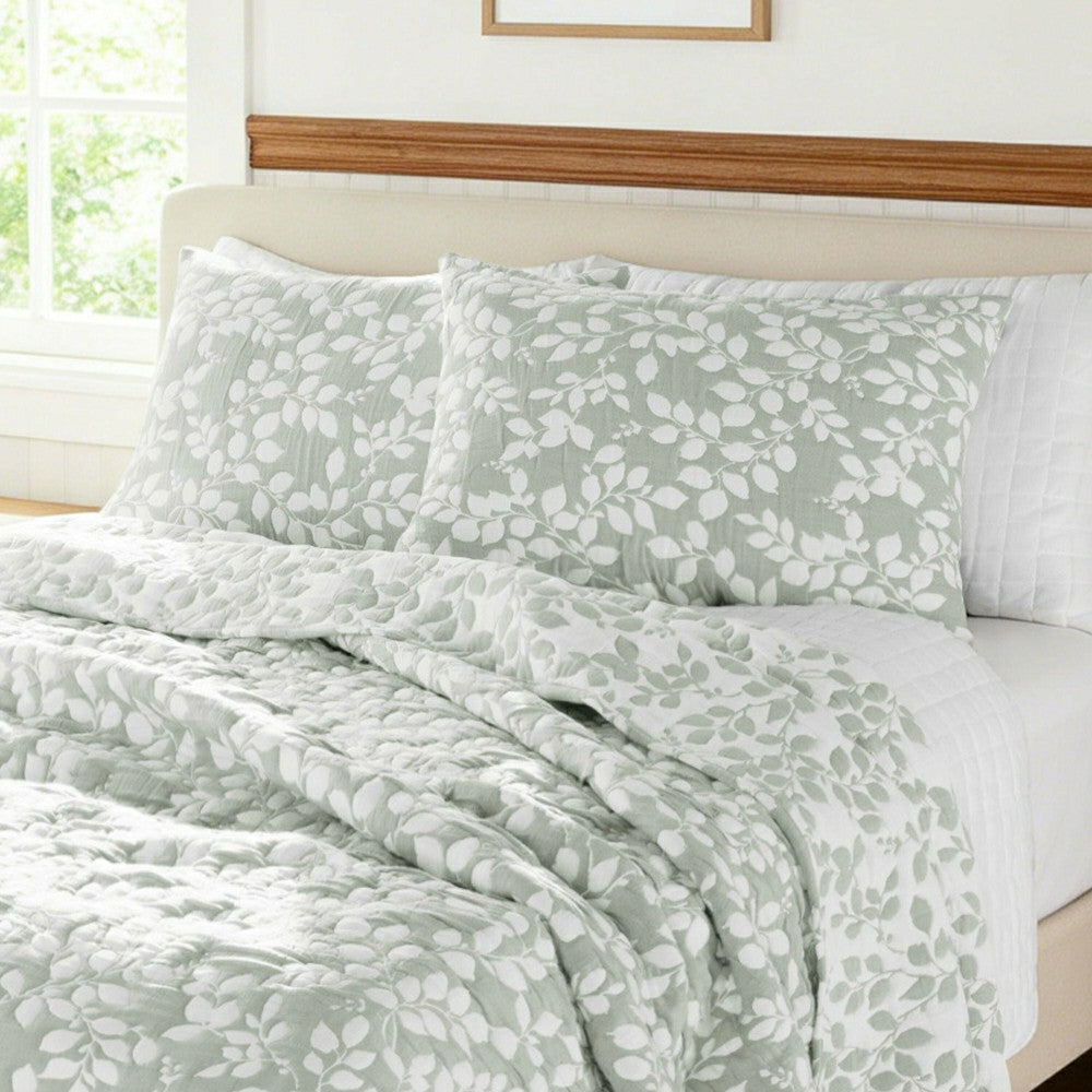 Leaves Reversible Quilt Set | Plow & Hearth