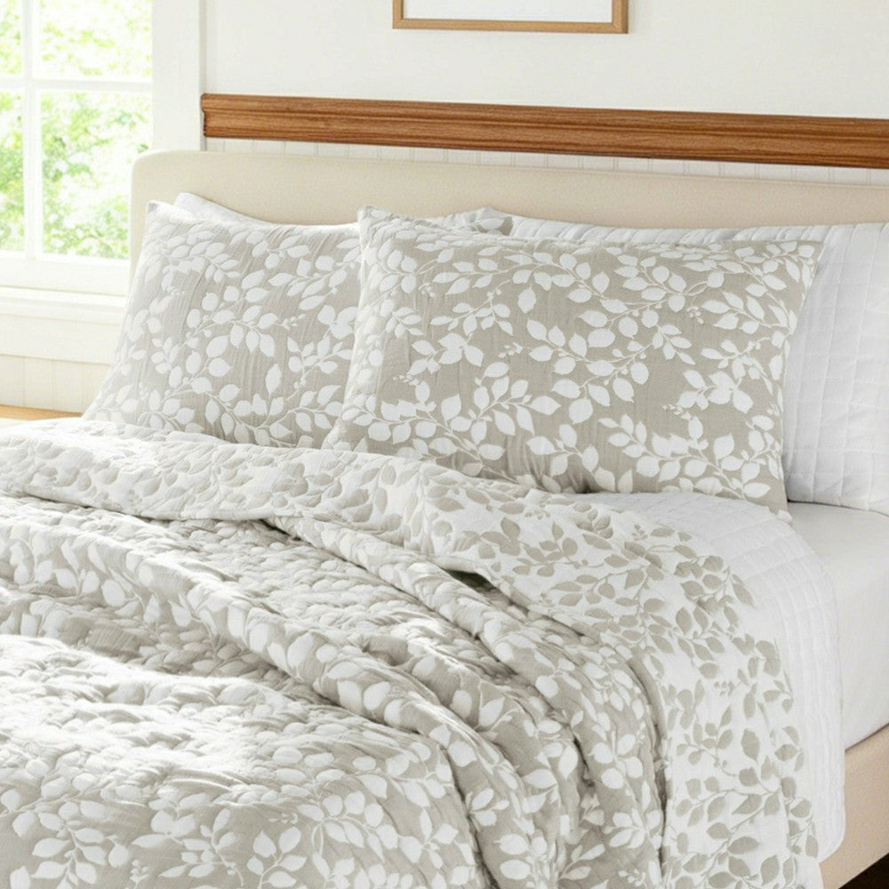 Leaves Reversible Quilt Set | Plow & Hearth