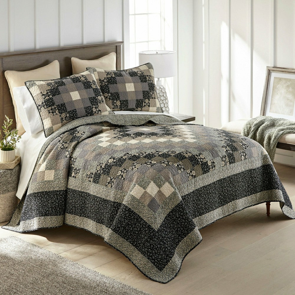 Lexington Trip Quilt Set | Plow & Hearth