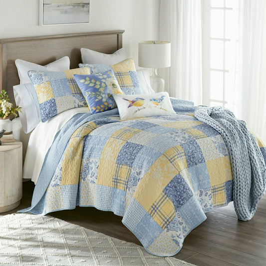 Spring Flowers Quilt Set | Plow & Hearth