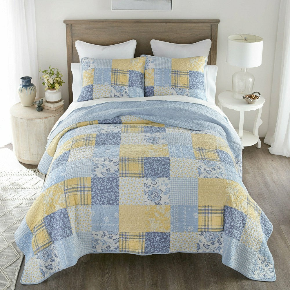 Spring Flowers Quilt Set | Plow & Hearth