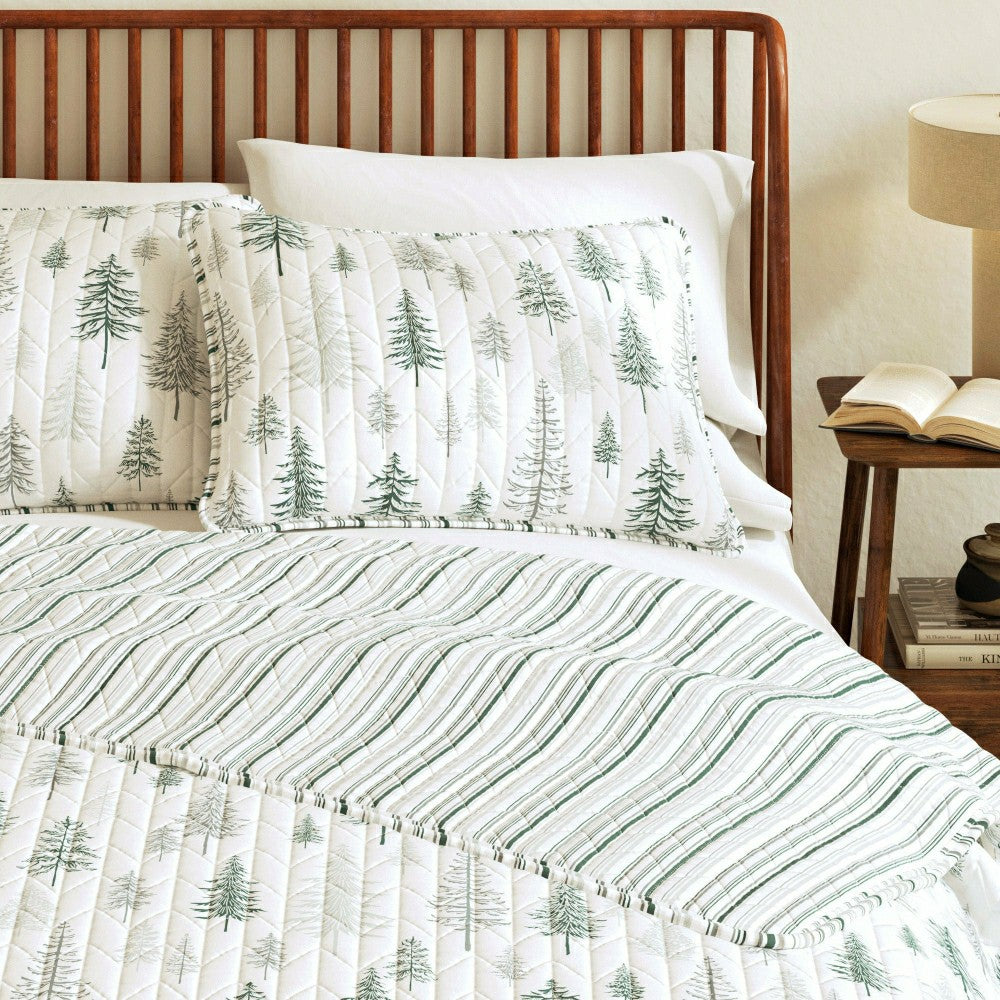 Rustic Landscape Quilt Set | Plow & Hearth