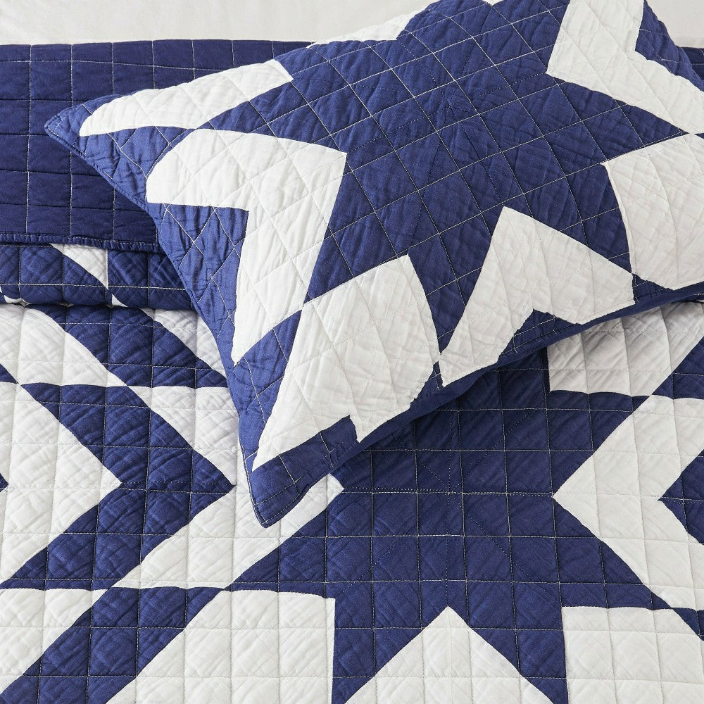 Star Patch Patchwork Cotton Quilt Set | Plow & Hearth