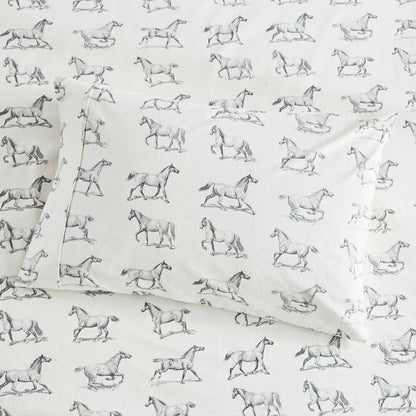 Horses Flannel Sheet Set | Plow & Hearth