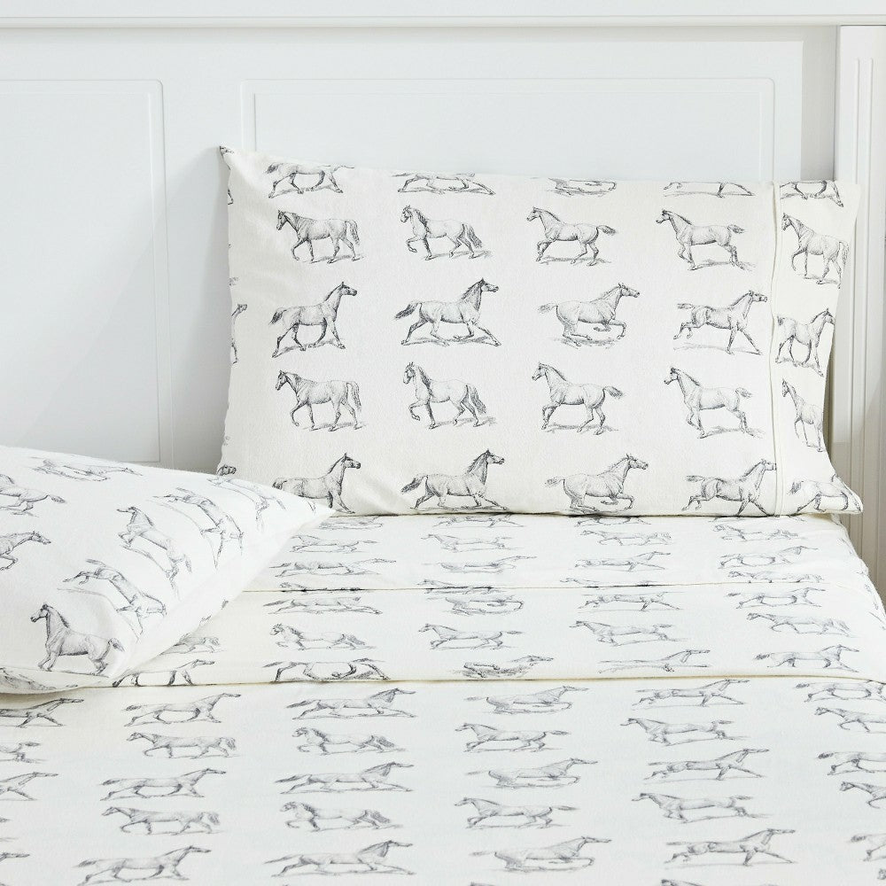 Horses Flannel Sheet Set | Plow & Hearth