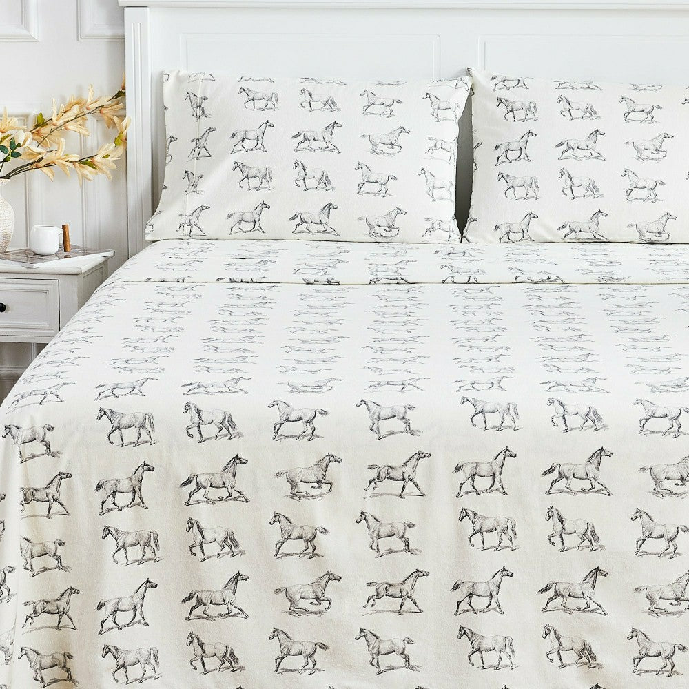 Horses Flannel Sheet Set | Plow & Hearth