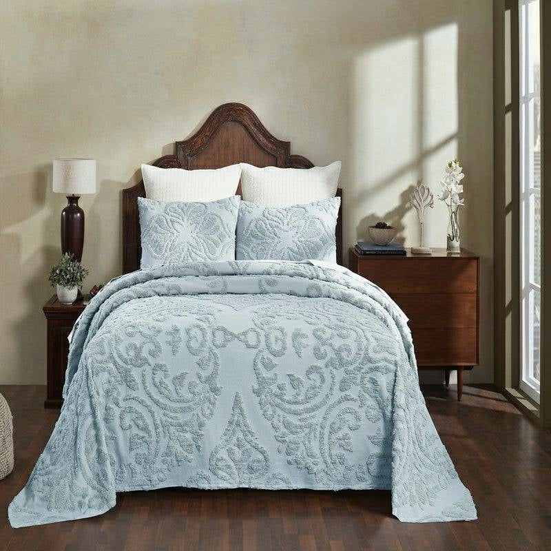 Full Size 100-Percent Cotton Chenille 3-Piece Coverlet Bedspread Set i | Plow & Hearth