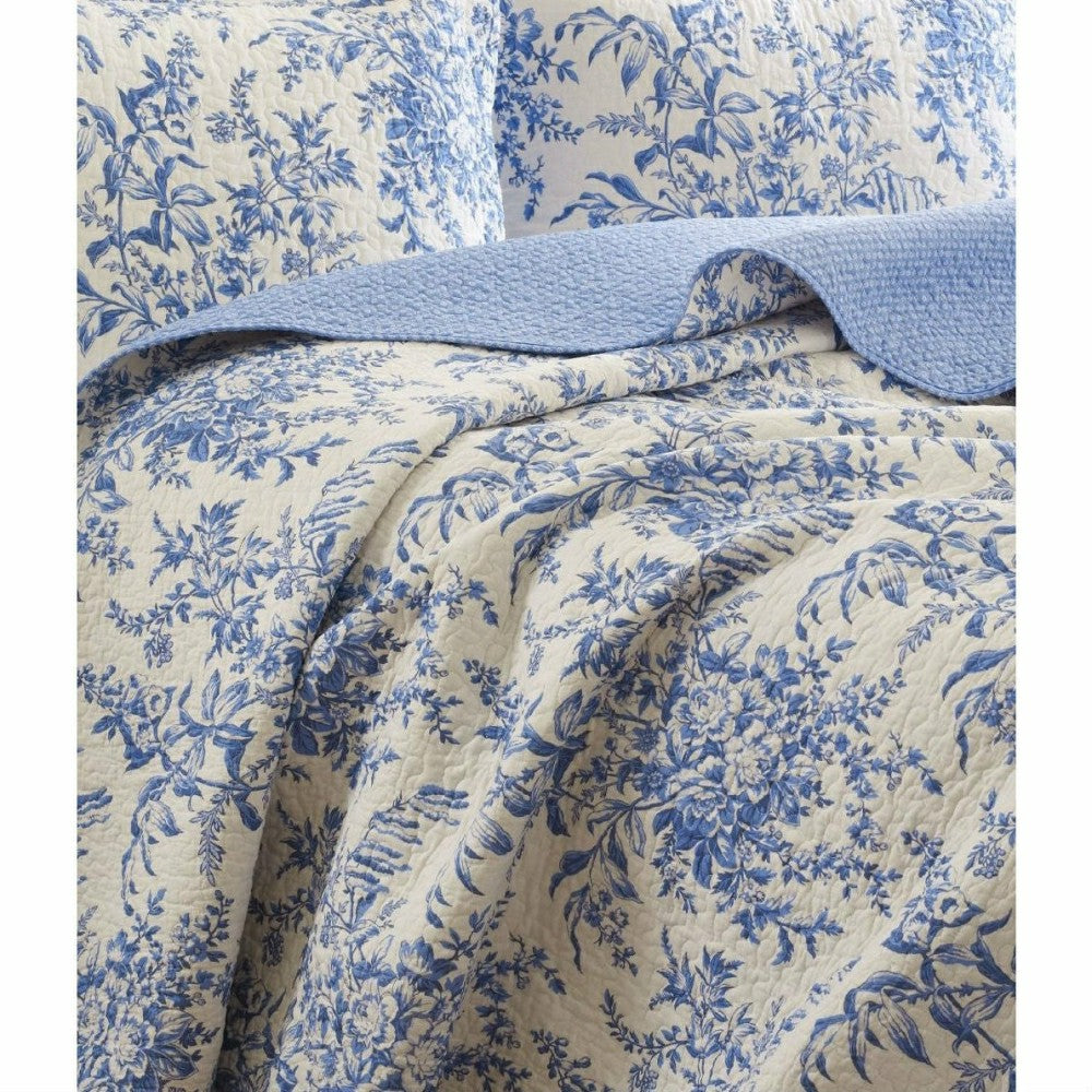 King size 100-Percent Cotton Quilt Bedspread Set with Blue White Flora | Plow & Hearth