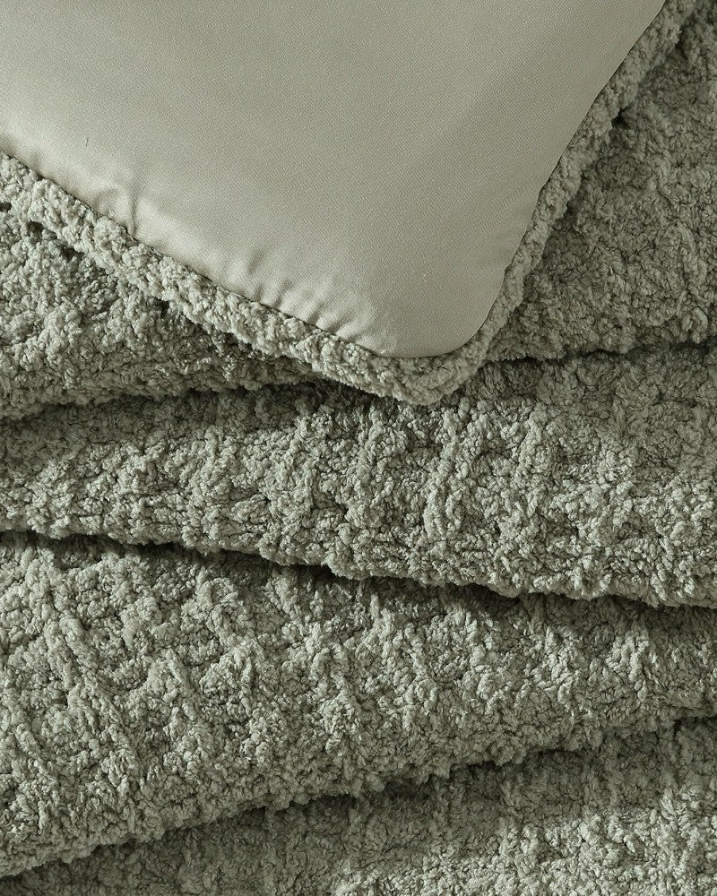 Snug Waffle Comforter | Plow & Hearth