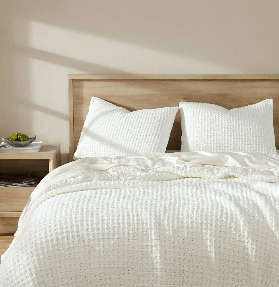 Snug Waffle Comforter | Plow & Hearth