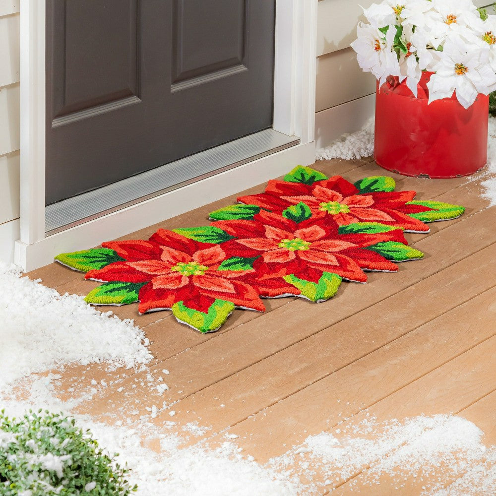 Indoor/Outdoor Hooked Rug Poinsettia Polypropylene, 24"x42" | Plow & Hearth