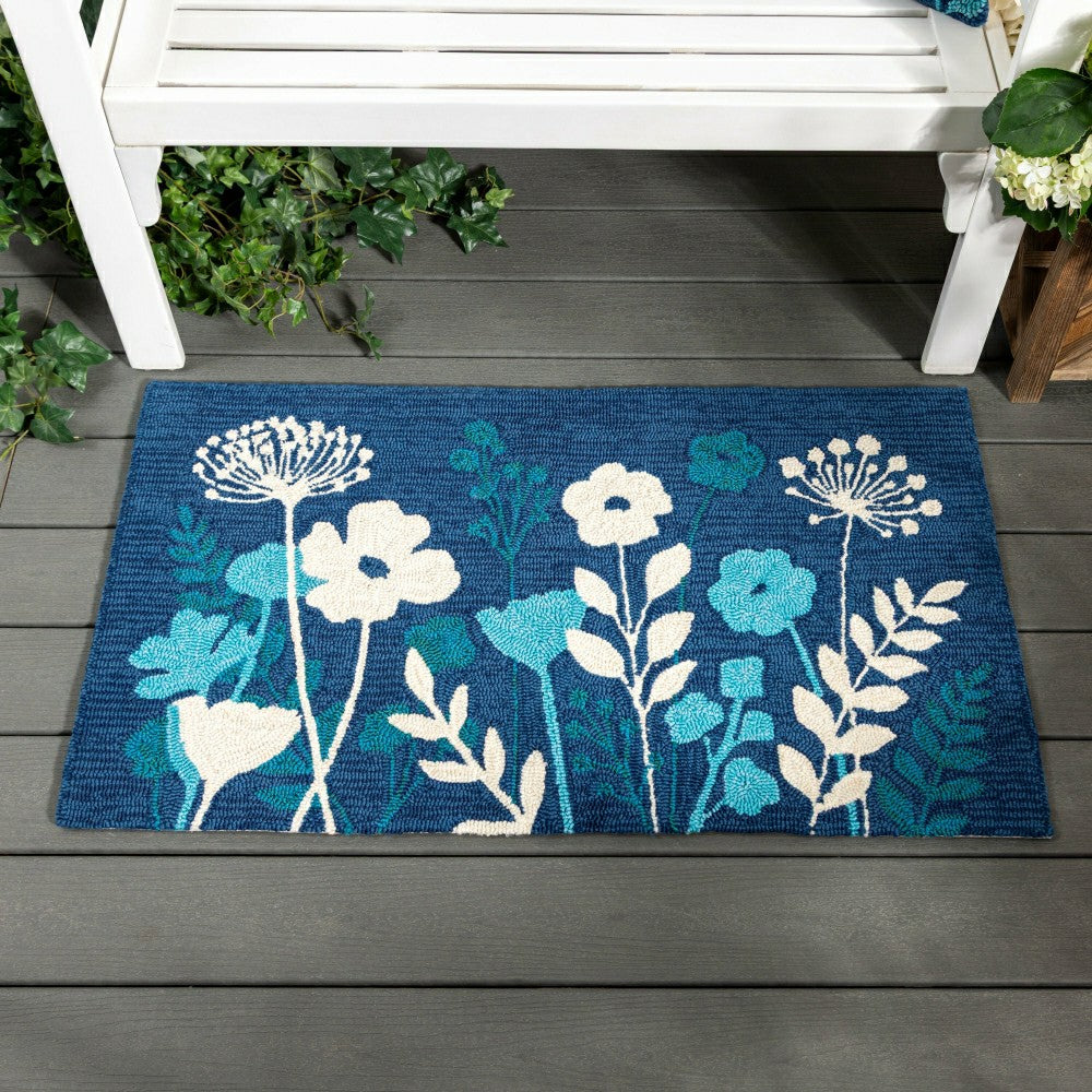 VivaStyle Gilded Meadow Indoor/Outdoor Hooked Rug, 24"x42" | Plow & Hearth