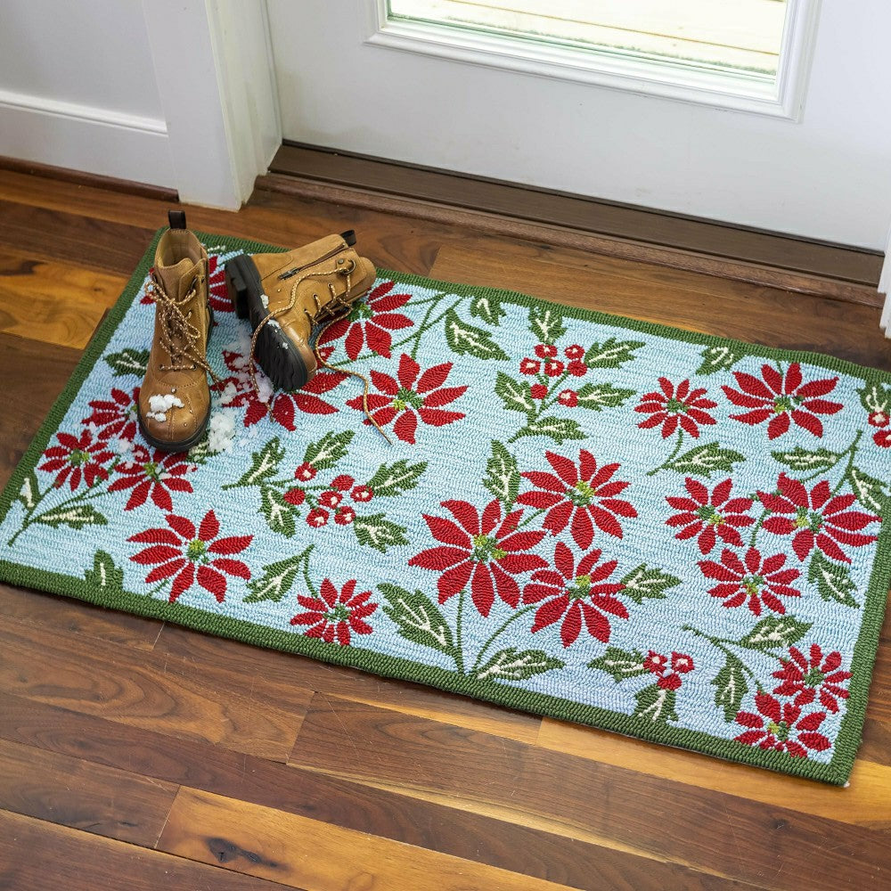 Indoor/Outdoor Poinsettia Hooked Polypropylene Accent Rug 24"X42" | Plow & Hearth
