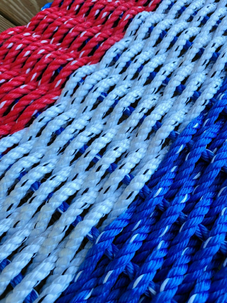 RED WHITE and BLUE stripe Lobster Rope Mat | Plow & Hearth