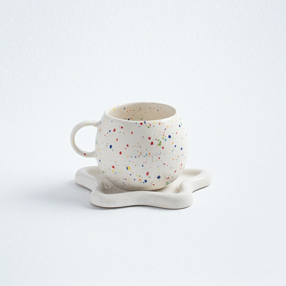 White Ball Stoneware Ceramic Mug, 17oz | Plow & Hearth