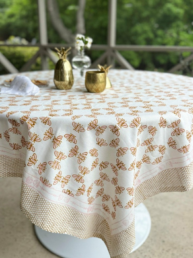 Honeybee Table Throw | Plow & Hearth