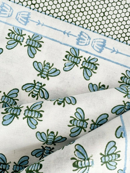 Honeybee Table Throw | Plow & Hearth