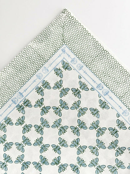 Honeybee Table Throw | Plow & Hearth