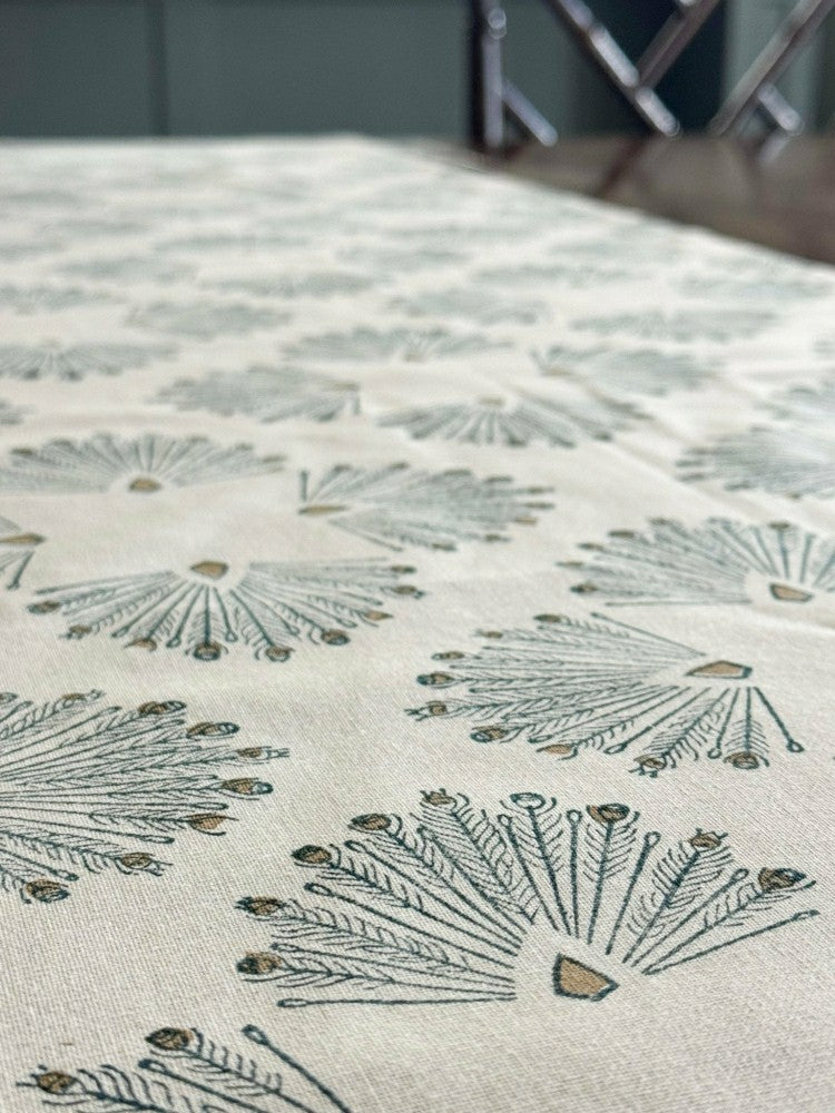 Peacock Paradise Table Runner | Plow & Hearth