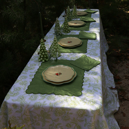Ivory Flora Parlour Tablecloth | Plow & Hearth
