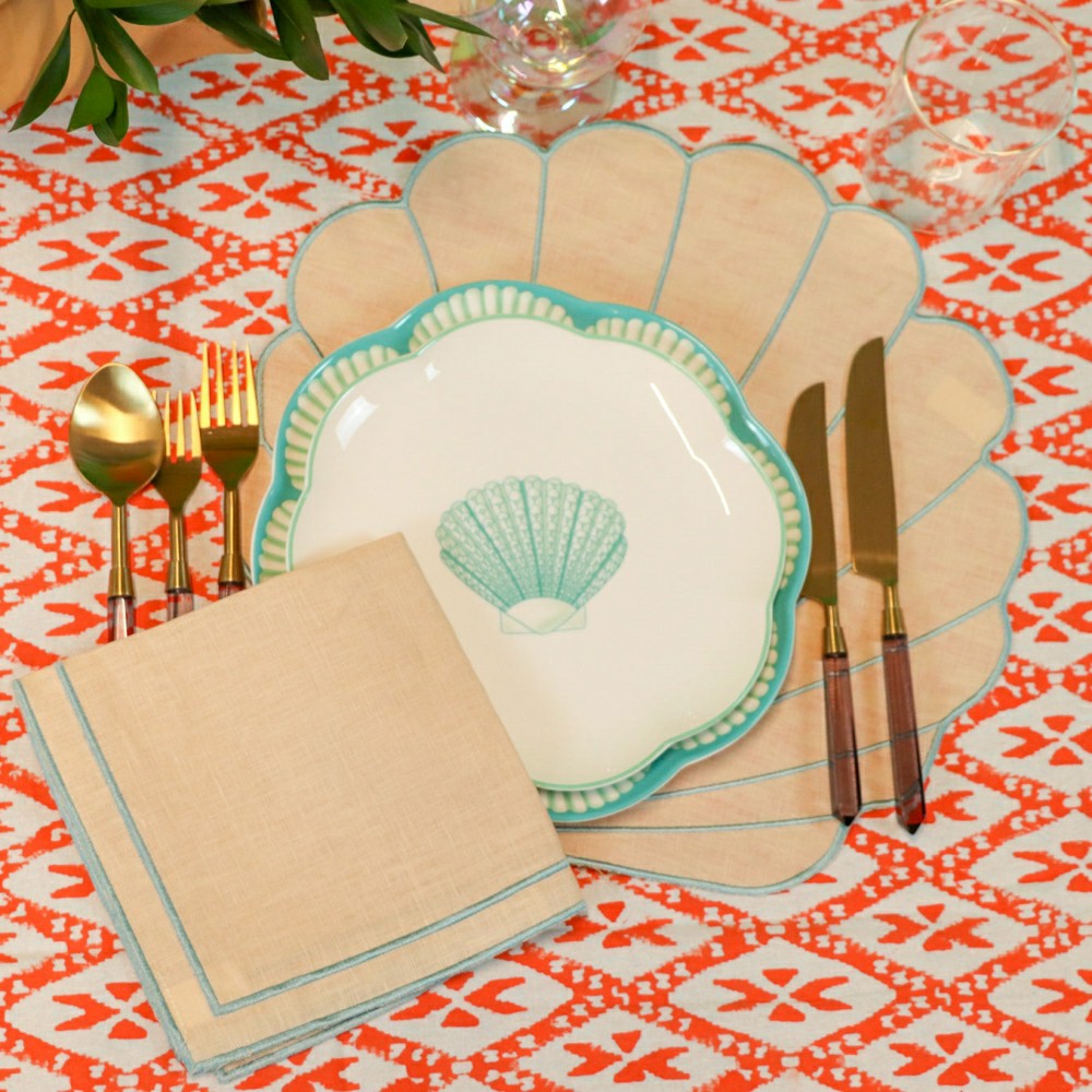 Isabella Cove Tablecloth | Plow & Hearth