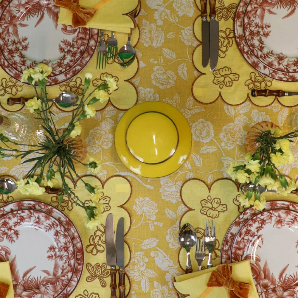 Marigold Flora Parlour Tablecloth | Plow & Hearth