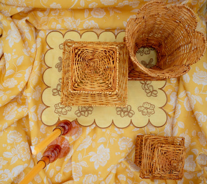 Marigold Flora Parlour Tablecloth | Plow & Hearth