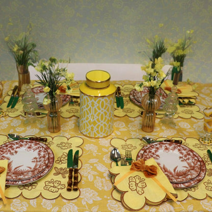 Marigold Flora Parlour Tablecloth | Plow & Hearth