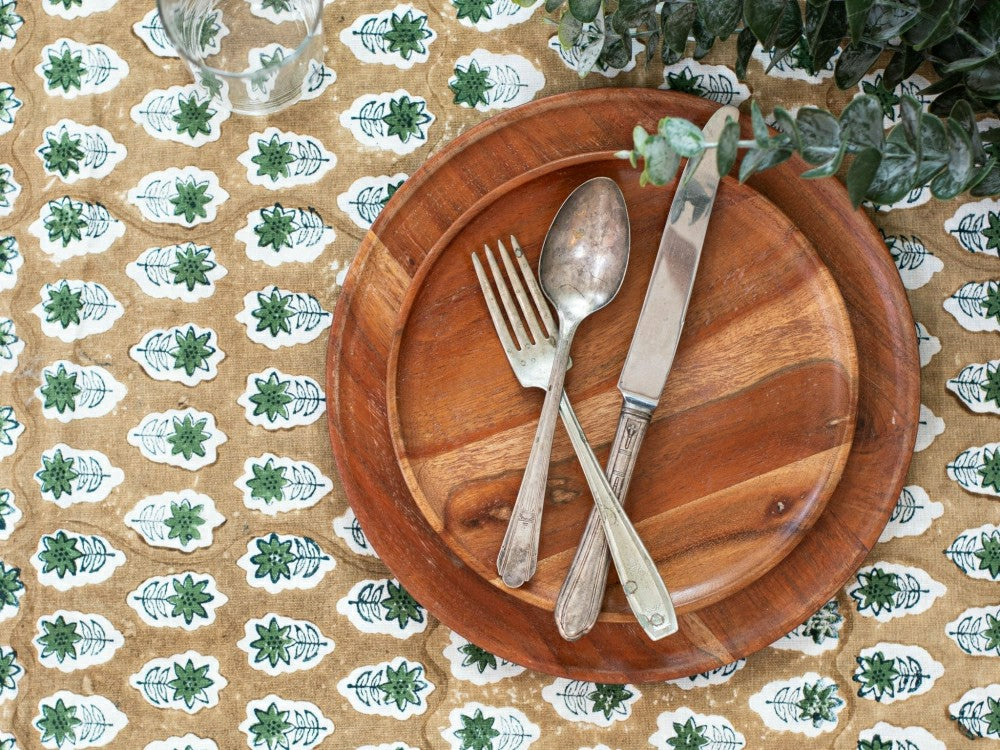 Table Throw (Ivory) - Poinsettia - Midnight, Chai, & Sage | Plow & Hearth
