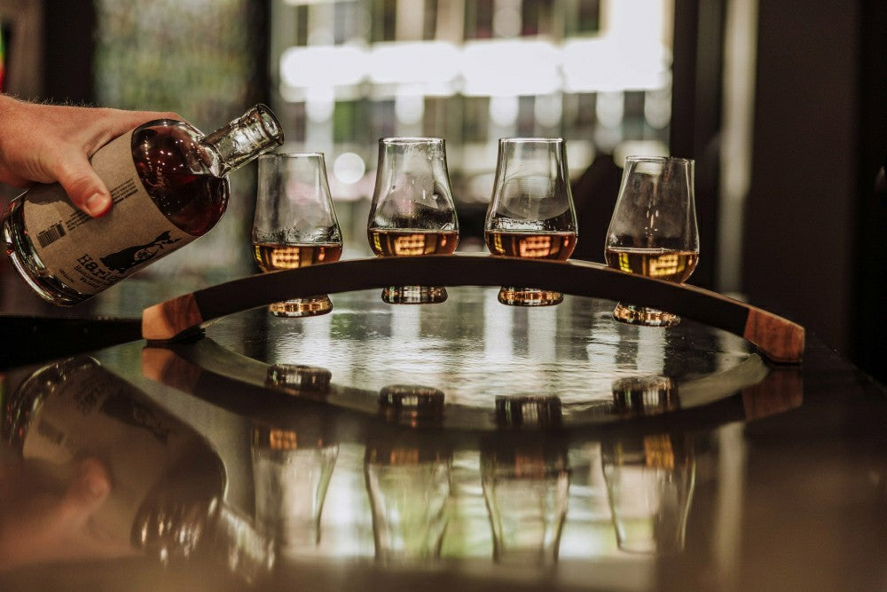 Lowlands Whiskey Flight Glencairn® Glass Tasting Set | Plow & Hearth