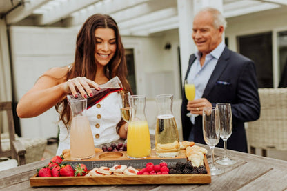 Cava Wine Tasting Kit with 4 Glass Carafes | Plow & Hearth