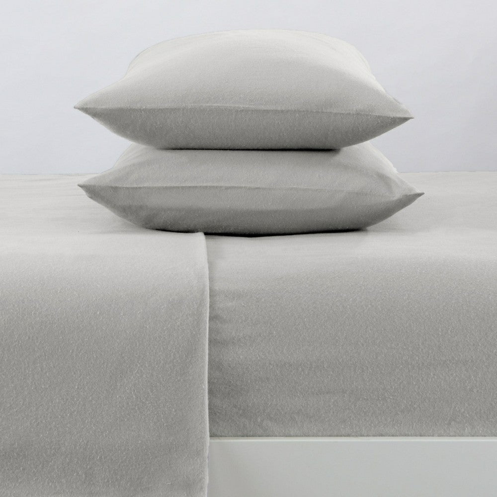 4-Piece Cotton Solid Flannel Sheet - Nordic Collection | Plow & Hearth