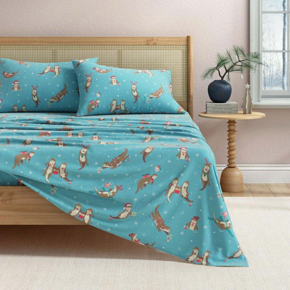 4-Piece Turkish Cotton Christmas Flannel Sheet - Whittaker Collection | Plow & Hearth