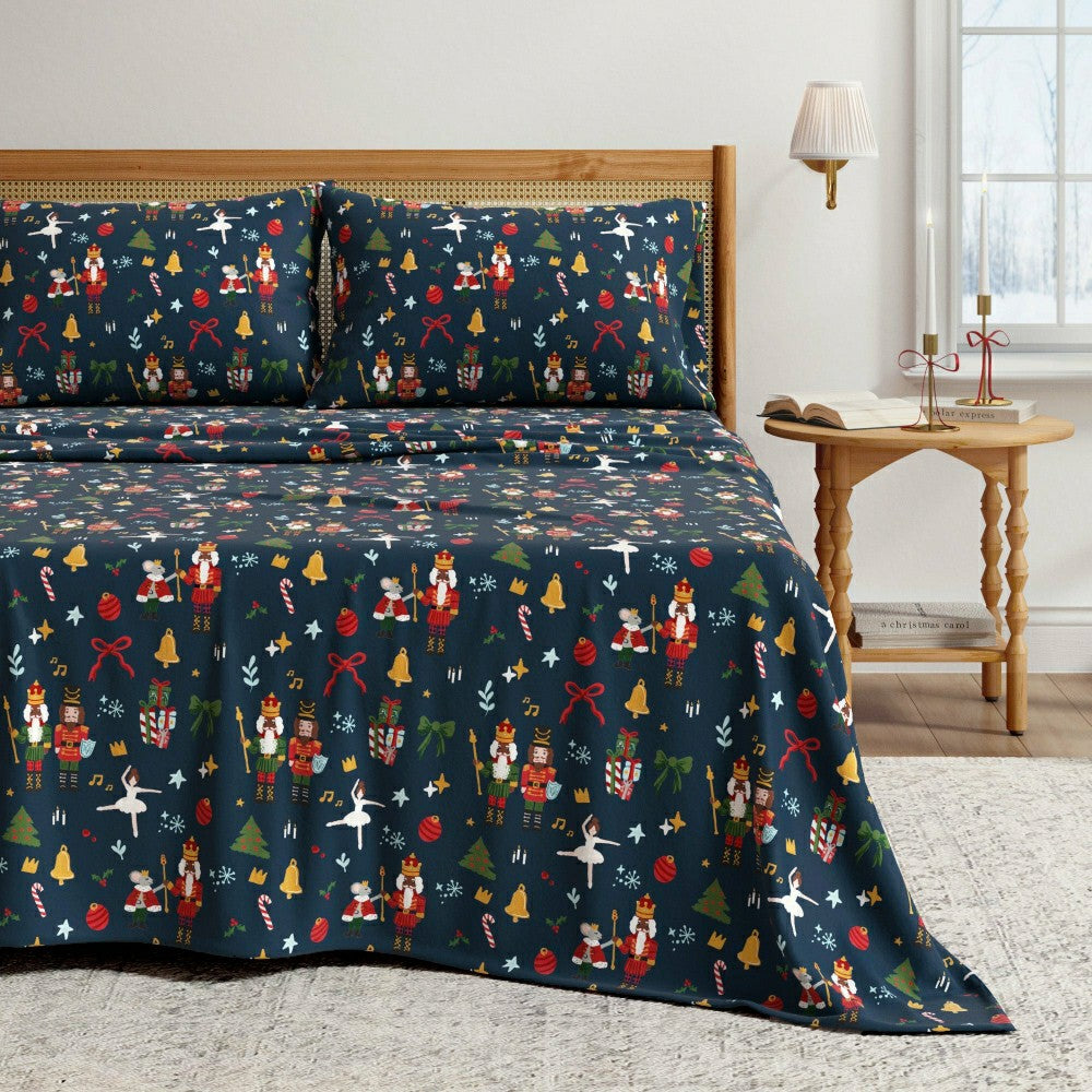 4-Piece Turkish Cotton Christmas Flannel Sheet - Whittaker Collection | Plow & Hearth