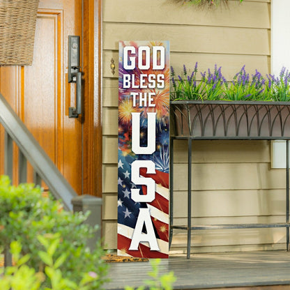 Red White & Bloom Porch Leaner, USA, 46"H | Plow & Hearth
