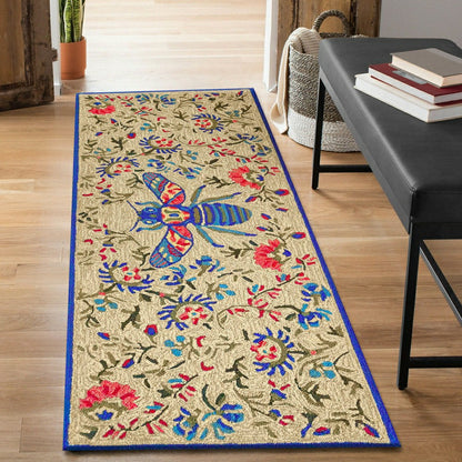 Liora Manne Frontporch Flora Bee Indoor/Outdoor Rug | Plow & Hearth