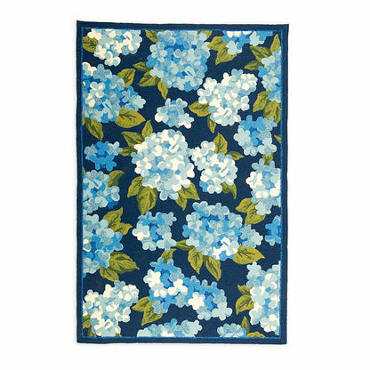 Hydrangea Indoor/Outdoor Rug | Plow & Hearth
