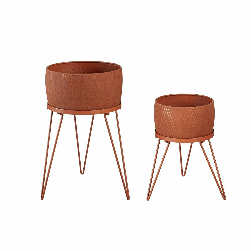 Indoor/Outdoor Planters with Legs with Terra Cotta Finish, Set of 2 | Plow & Hearth