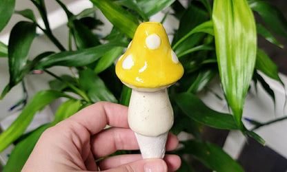 Small Toadstool Watering Spike | Plow & Hearth