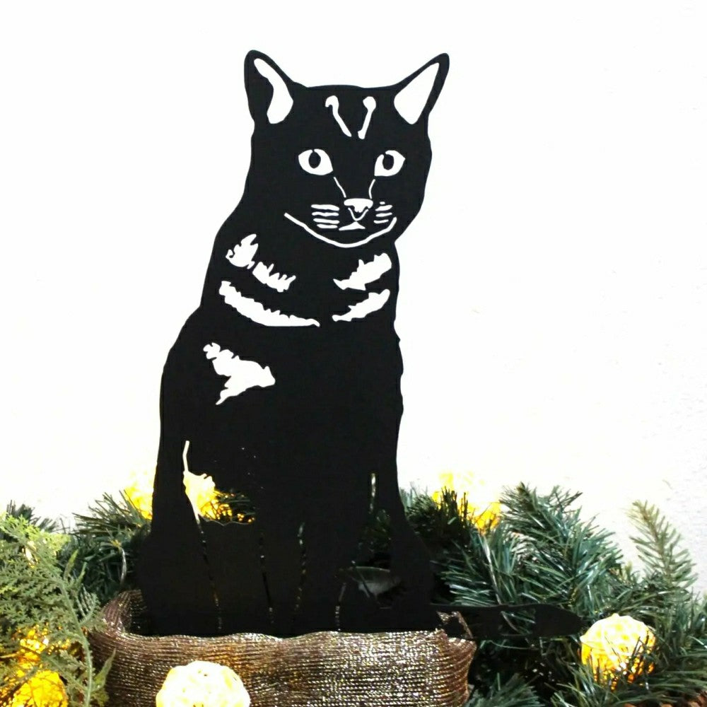 Shorthair Tabby Garden Stake | Plow & Hearth