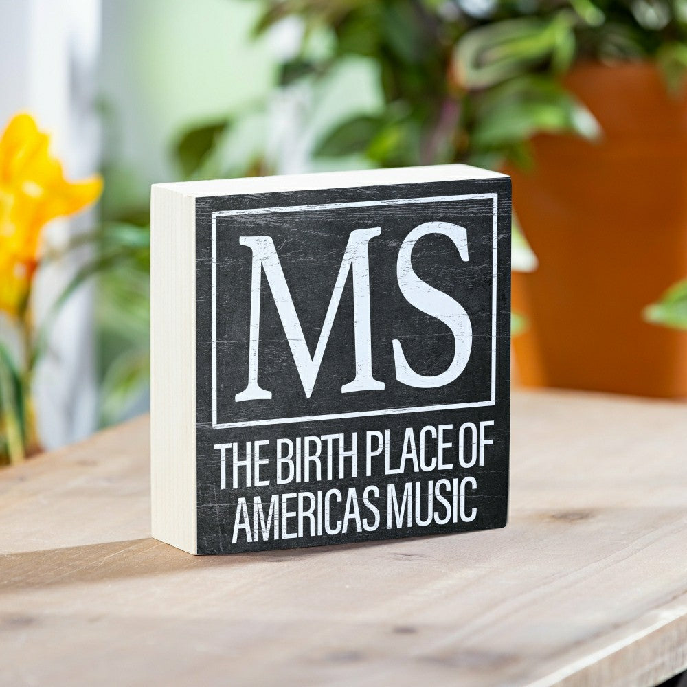 State Sign Wood Block Mississippi 6"x6" | Plow & Hearth