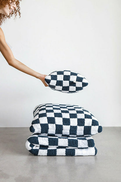 Checkerboard Mini Pillow | Plow & Hearth