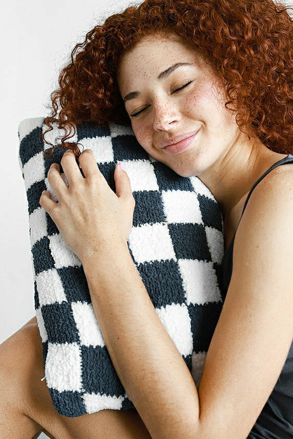 Checkerboard Throw Pillow | Plow & Hearth