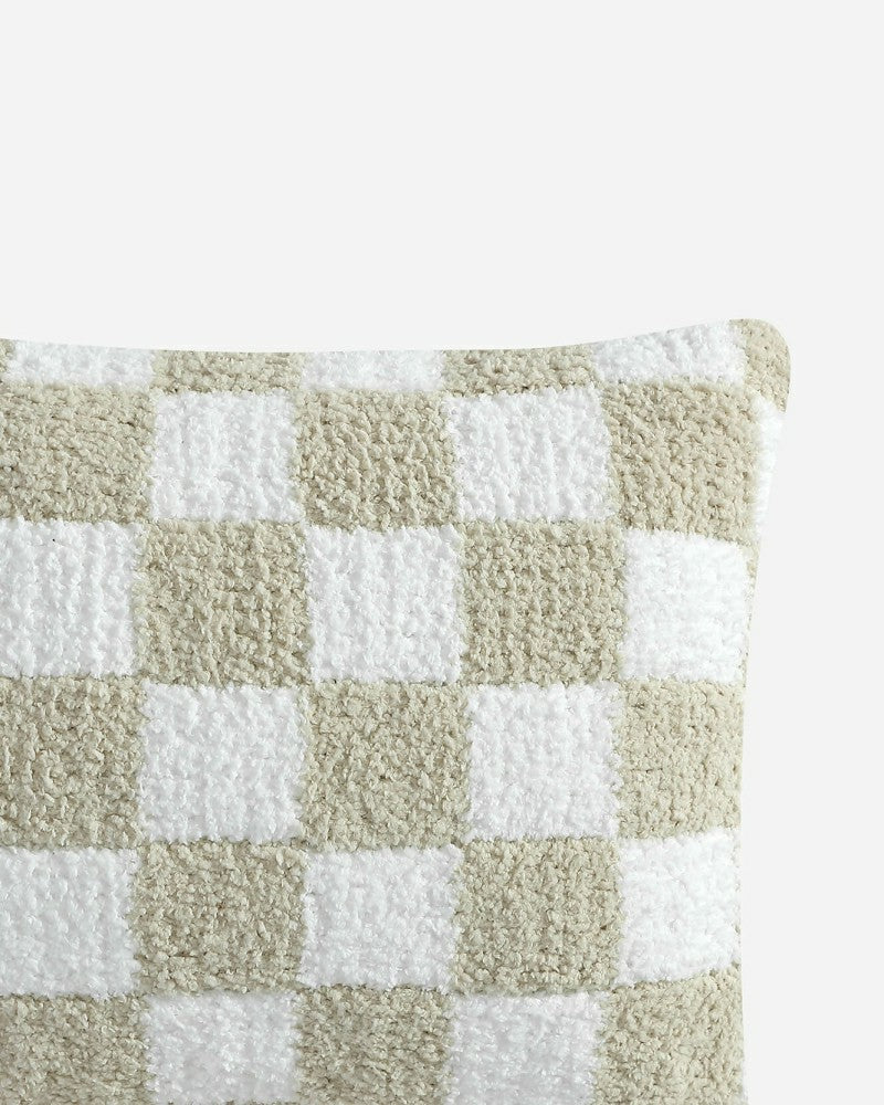 Checkerboard Throw Pillow | Plow & Hearth