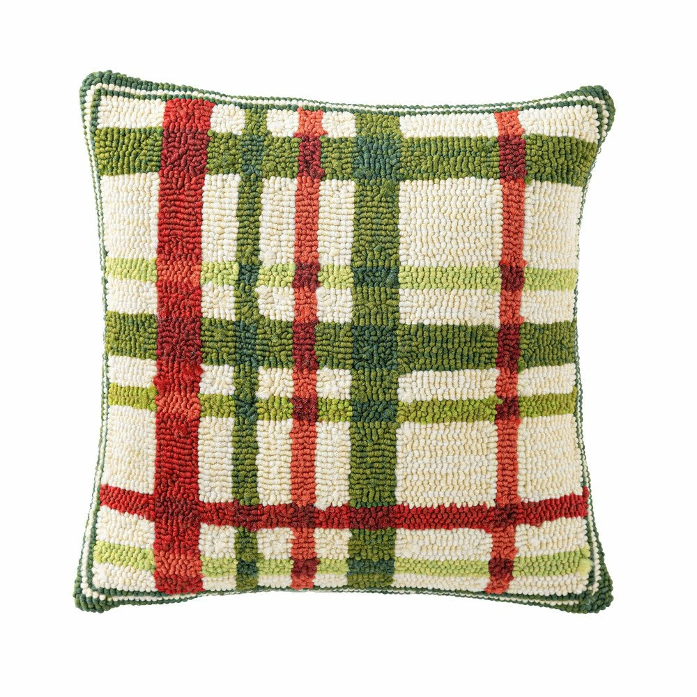 Indoor/Outdoor Plaid Hooked Polypropylene Throw Pillow 18"x18" | Plow & Hearth