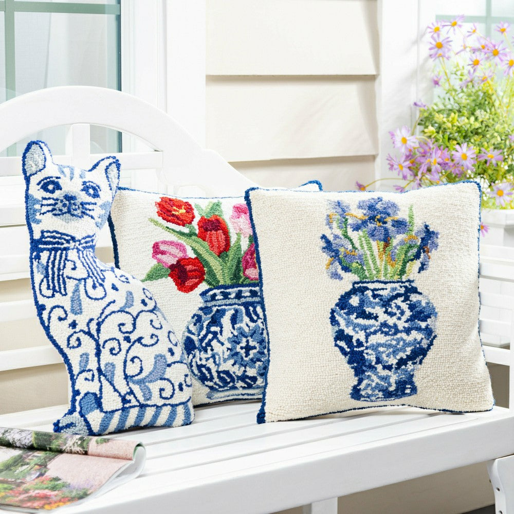 Chinoiserie Cat Hooked Pillow | Plow & Hearth