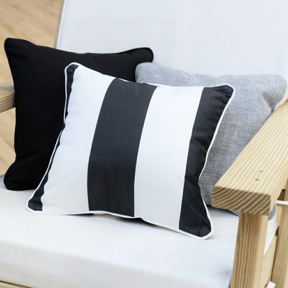 East Green Square Outdoor Accent Pillow | Plow & Hearth